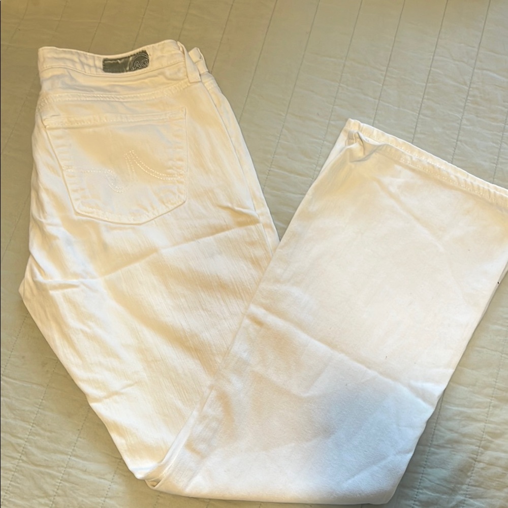 AG the Angelina Petite Boot Cut White Jeans 27T